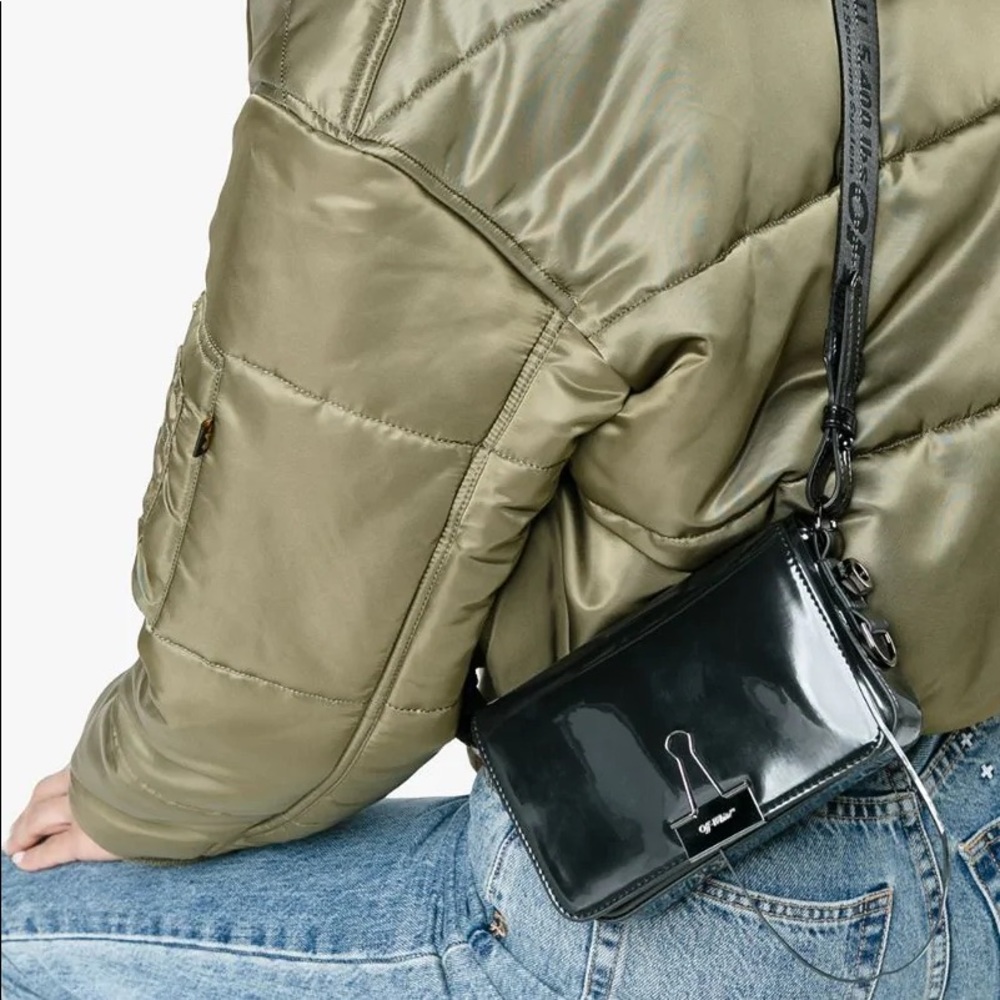 Off-White Black Mini Binder Clip Bag - Picture 3 of 4